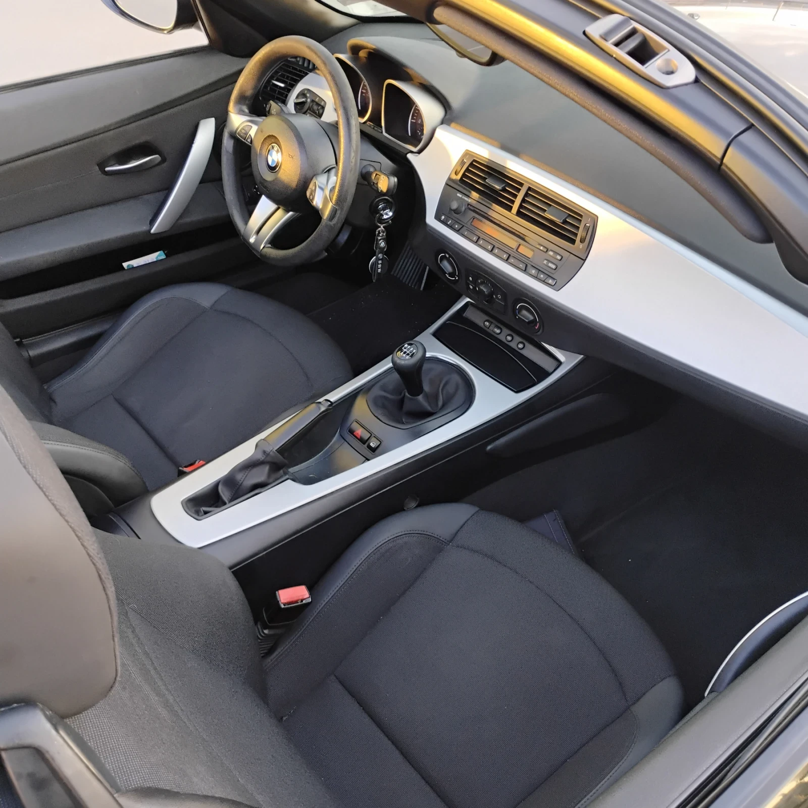 BMW Z4 2.0 i - изображение 8