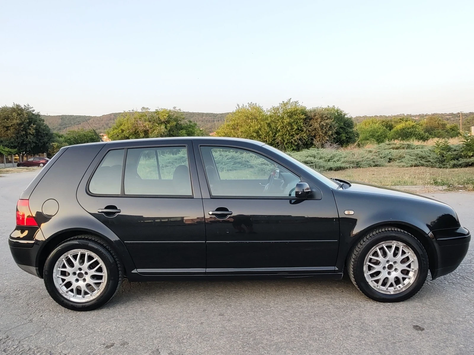VW Golf 1.8TURBO GTI - изображение 6