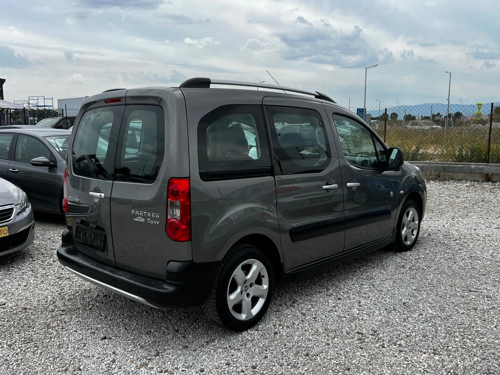 Peugeot Partner ЛИЗИНГ-ДИЗЕЛ-КЛИМА-ТОП-ТЕРРЕ  - изображение 4