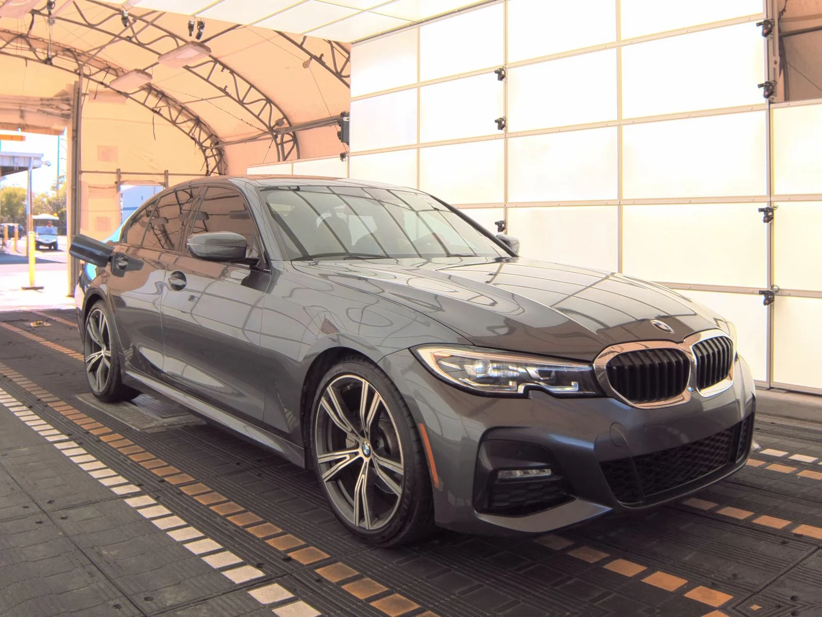 BMW 330 M PACK* DIGITAL* HARMAN* PODGREV* HEAD-UP* AMBIENT | Mobile.bg — изображение 3