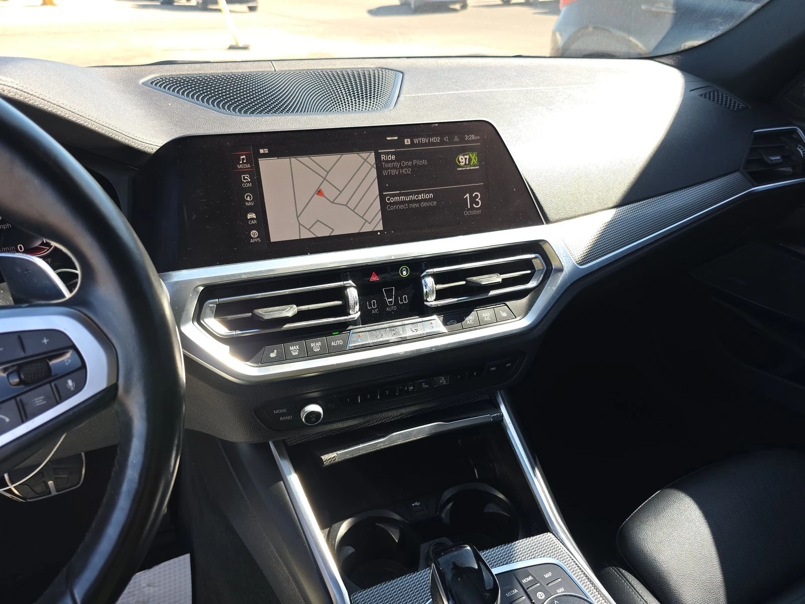 BMW 330 M PACK* DIGITAL* HARMAN* PODGREV* HEAD-UP* AMBIENT | Mobile.bg — изображение 11
