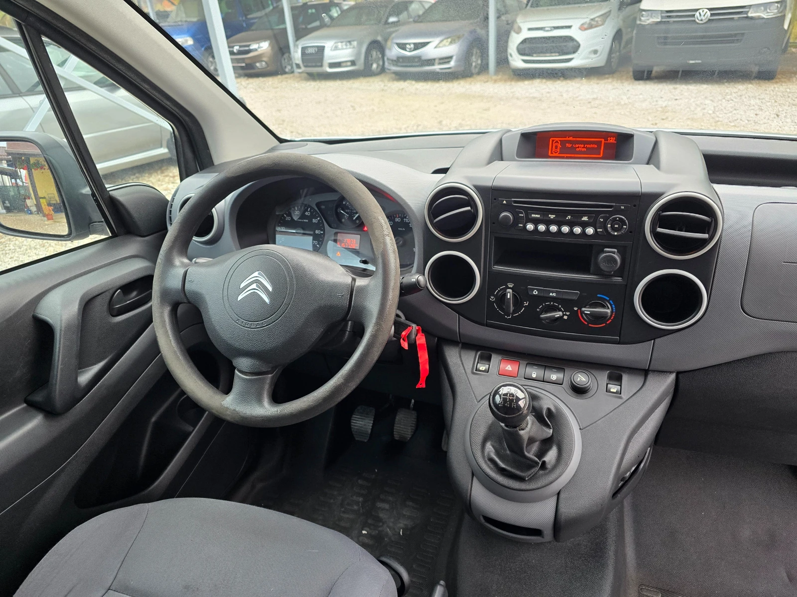 Citroen Berlingo 1.6HDI  90кс ДЪЛГА БАЗА ! !  КЛИМАТИК ! !EURO 5 - изображение 10