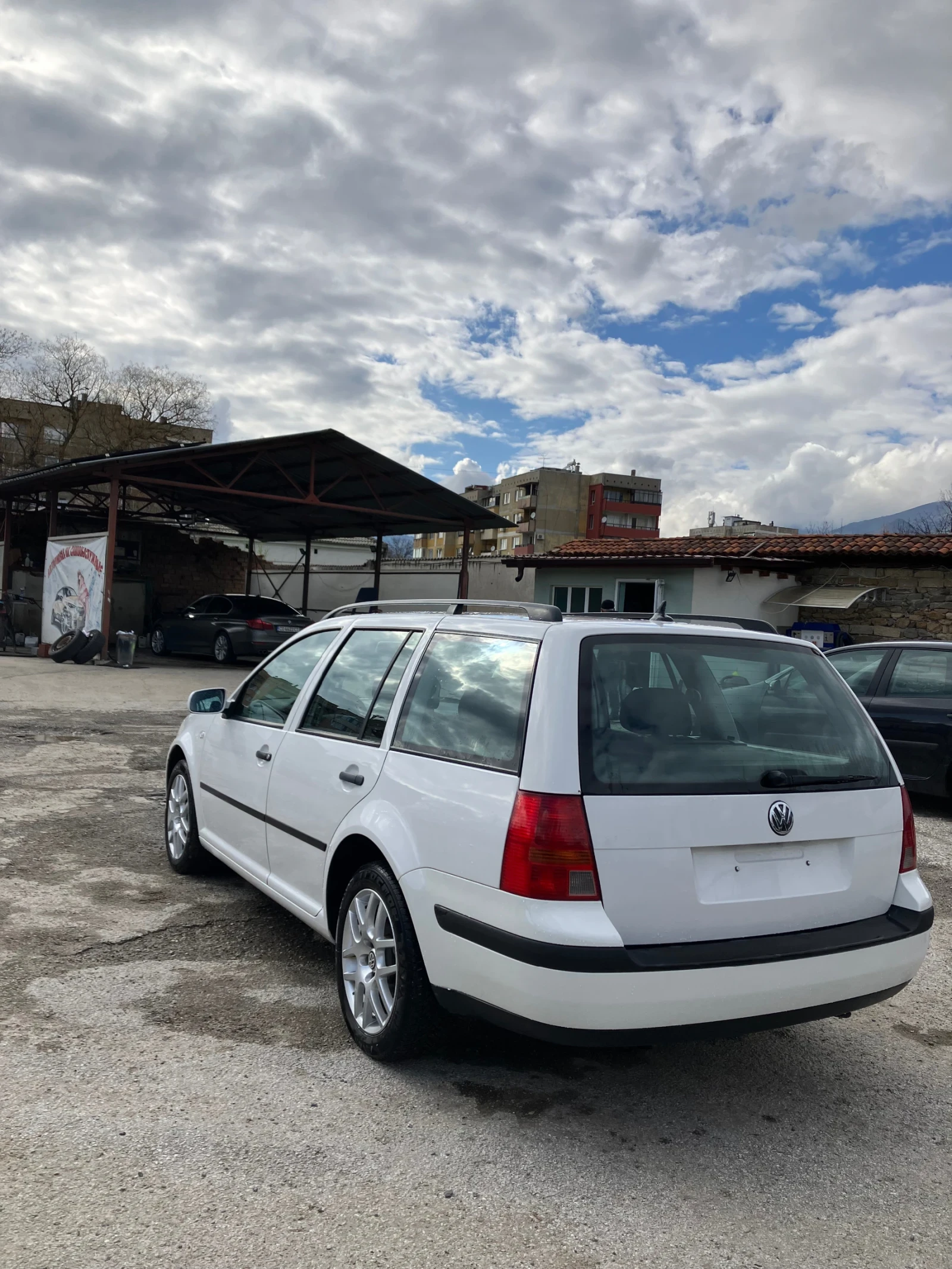 VW Golf  - изображение 4