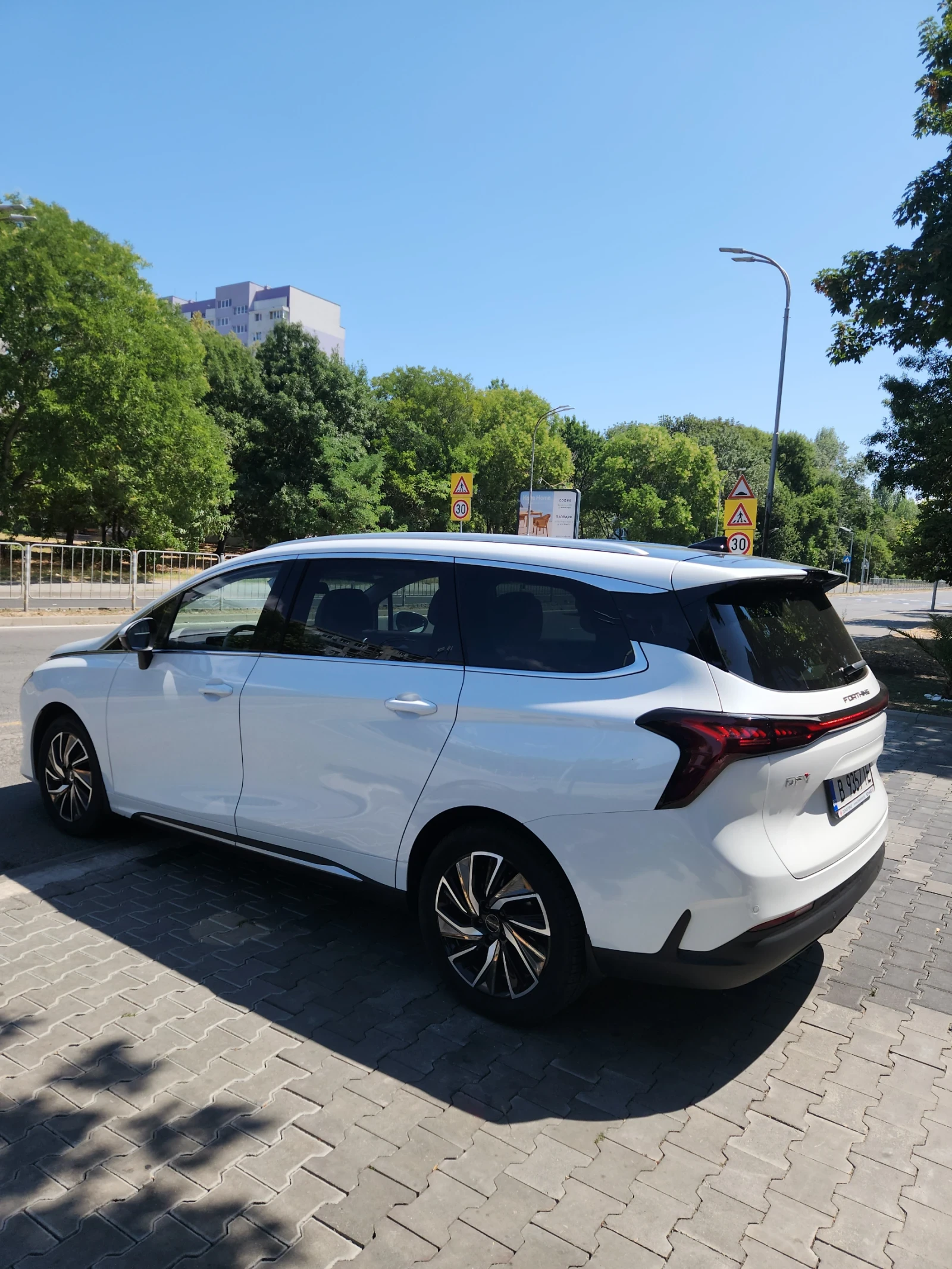 DONGFENG M4-YACHT | Mobile.bg � ����������� 3