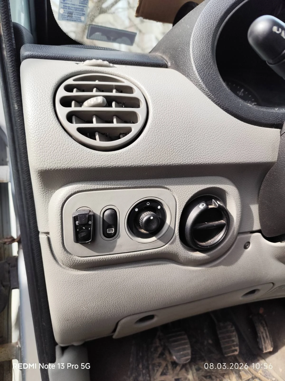 Renault Kangoo, снимка 7 - Автомобили и джипове - 53758424