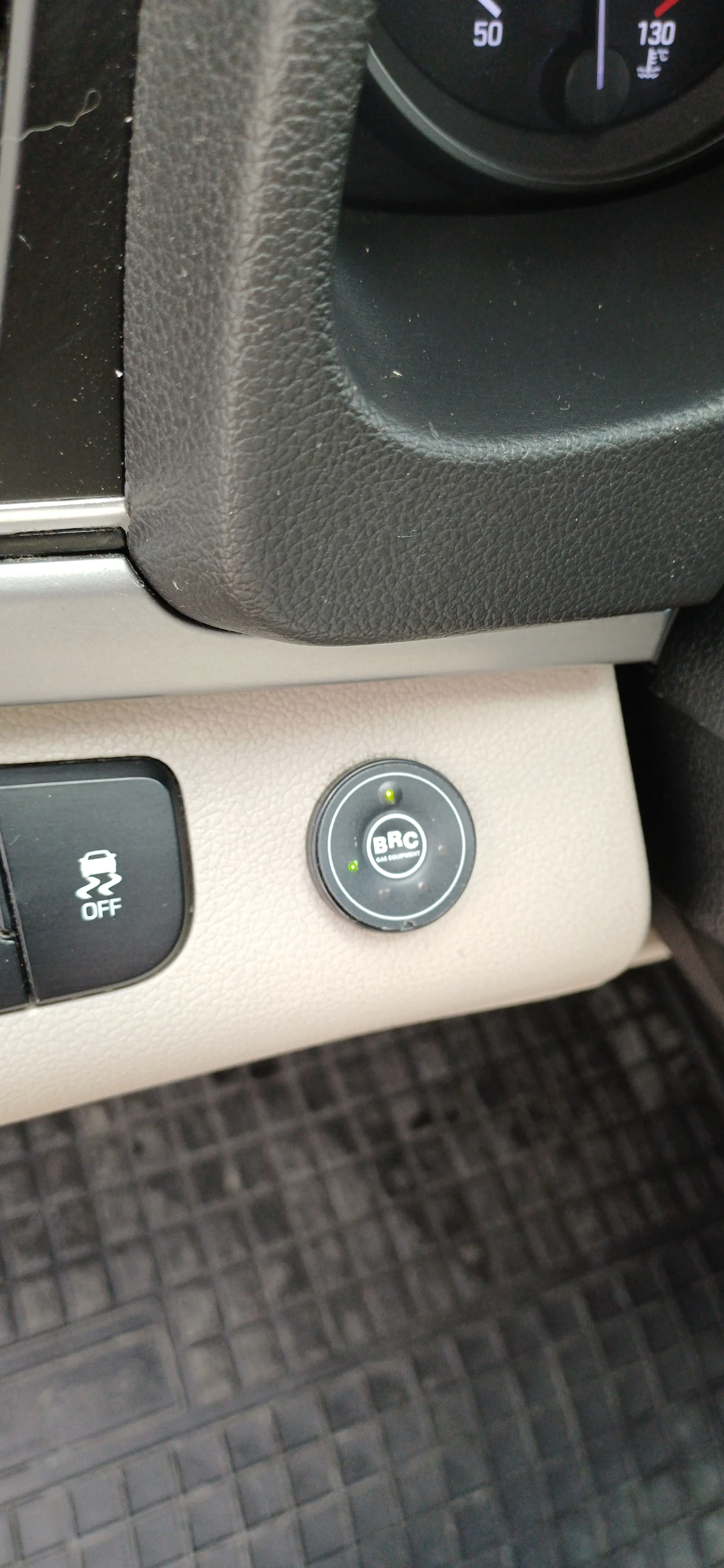 Hyundai Elantra, снимка 7 - Автомобили и джипове - 53985251