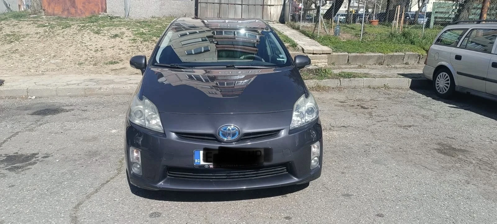 Toyota Prius, снимка 4 - Автомобили и джипове - 54041319