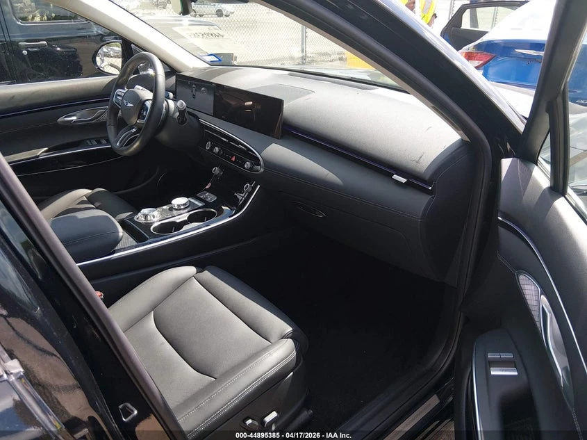 Genesis GV70 2.5L I-4 DI, DOHC, VVT, TURBO, 300HP All Wheel | Mobile.bg � ����������� 5