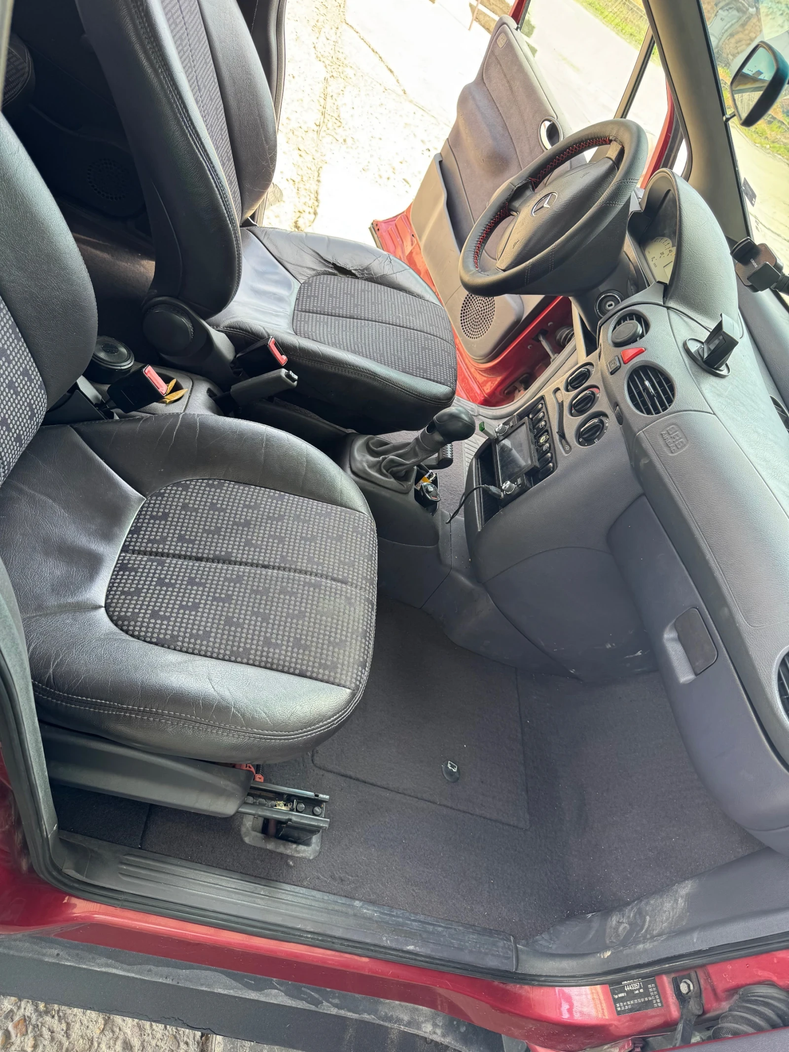 Mercedes-Benz A 170, снимка 7 - Автомобили и джипове - 54339082