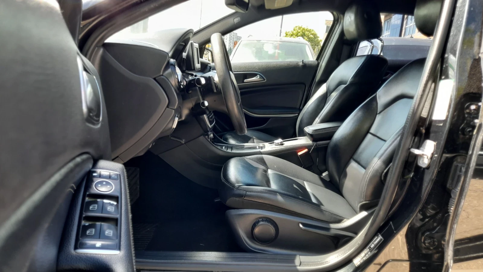 Mercedes-Benz A 220 2.2cdi Mercedes Кожа Авоматик, снимка 9 - Автомобили и джипове - 54574549
