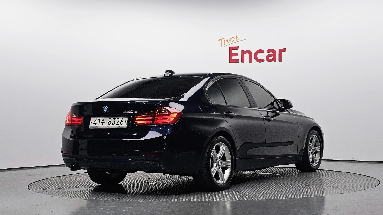 BMW 320 320d | HUD | LED ������ | ��������� | ������� | Mobile.bg � ����������� 2