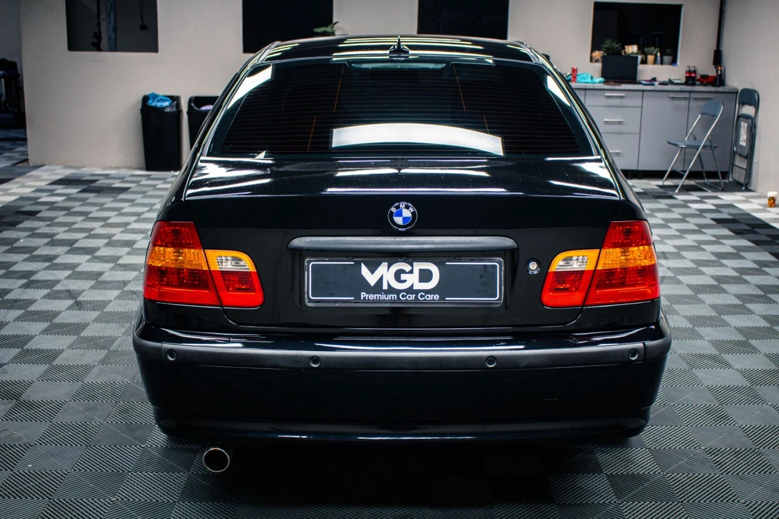 BMW 318 Автомат Уникат, снимка 9 - Автомобили и джипове - 55590310