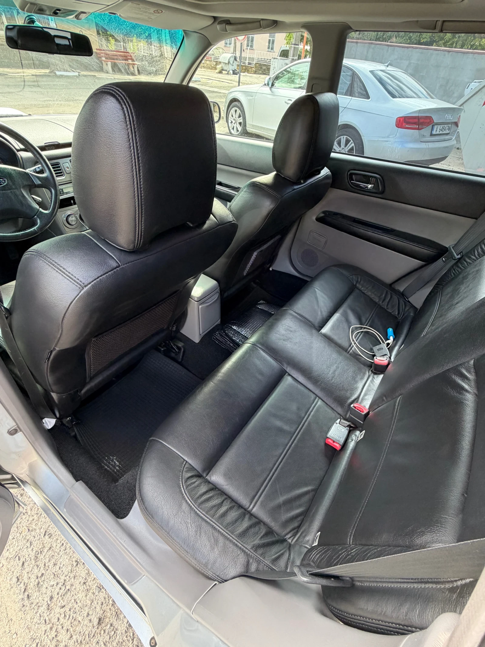 Subaru Forester 2.0 Turbo 177hp AWD, снимка 8 - Автомобили и джипове - 56266833