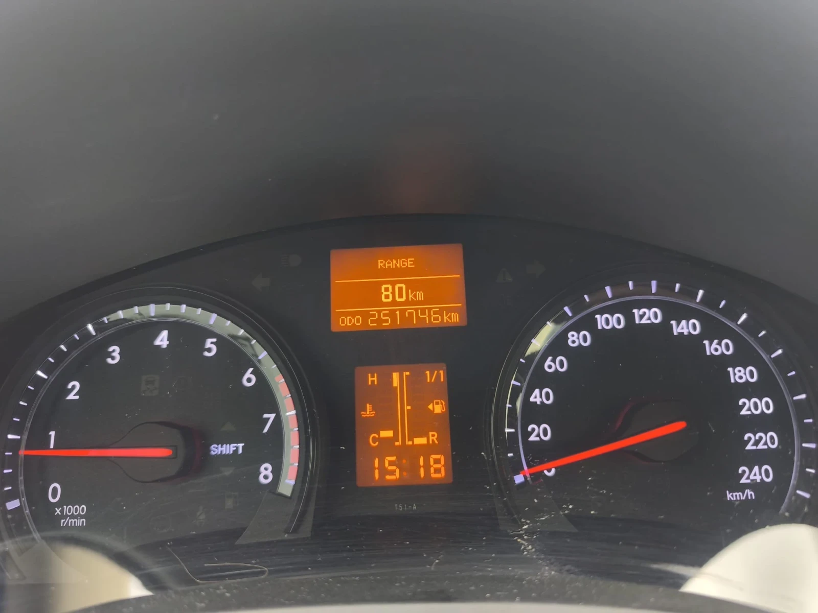Toyota Avensis 2.0-FACE-EXECUTIVE-�����-�����-1�-�������� | Mobile.bg � ����������� 12