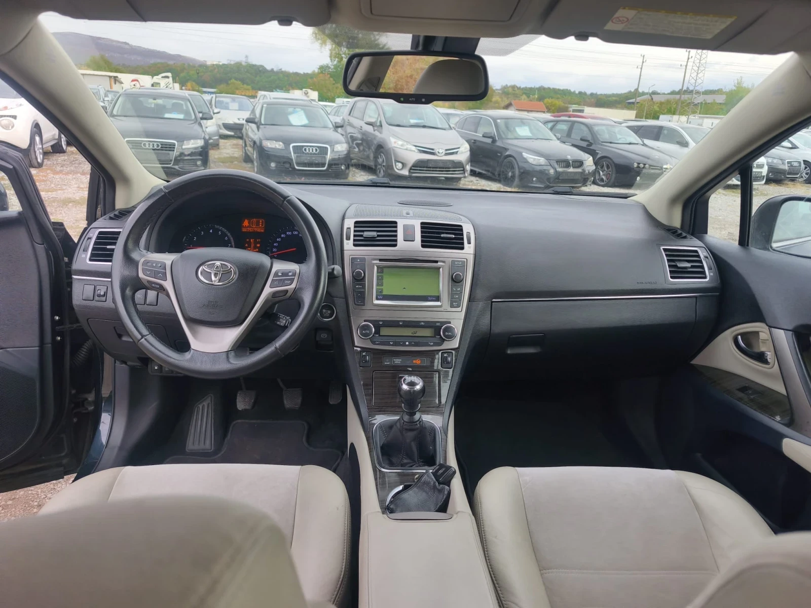 Toyota Avensis 2.0-FACE-EXECUTIVE-�����-�����-1�-�������� | Mobile.bg � ����������� 11