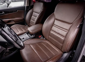 Kia Sorento 2.2 CRDI 4WD-ТОП СЪСТОЯНИЕ-РЕАЛНИ КМ!, снимка 10