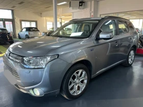 Mitsubishi Outlander 2.0i PHEV Plug-in Hybrid LPG, снимка 1