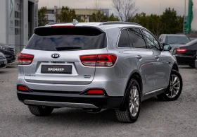 Kia Sorento 2.2 CRDI 4WD-ТОП СЪСТОЯНИЕ-РЕАЛНИ КМ! | Auto.bg — изображение 4