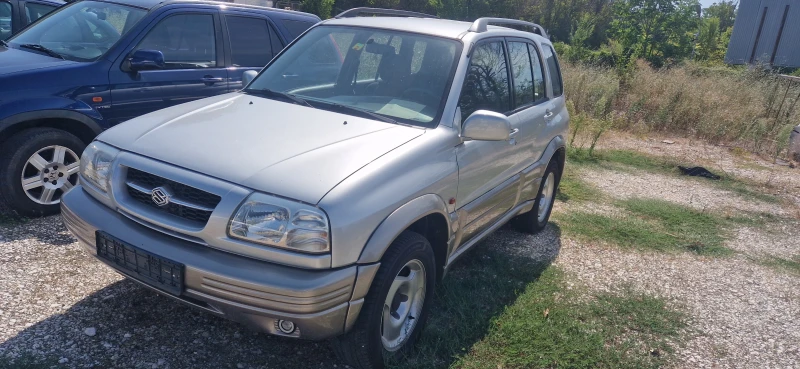 Suzuki Grand vitara 2, 5V6 Швейцария, снимка 2 - Автомобили и джипове - 47611946