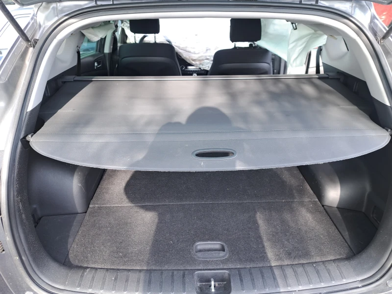 Hyundai Tucson 1.6CRDI, снимка 6 - Автомобили и джипове - 50132474