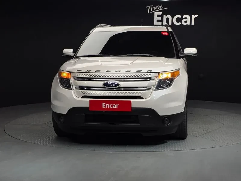 Ford Explorer 3.5 AWD, снимка 3 - Автомобили и джипове - 54350177