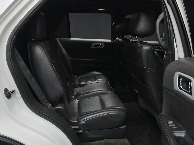 Ford Explorer 3.5 AWD, снимка 11 - Автомобили и джипове - 54350177