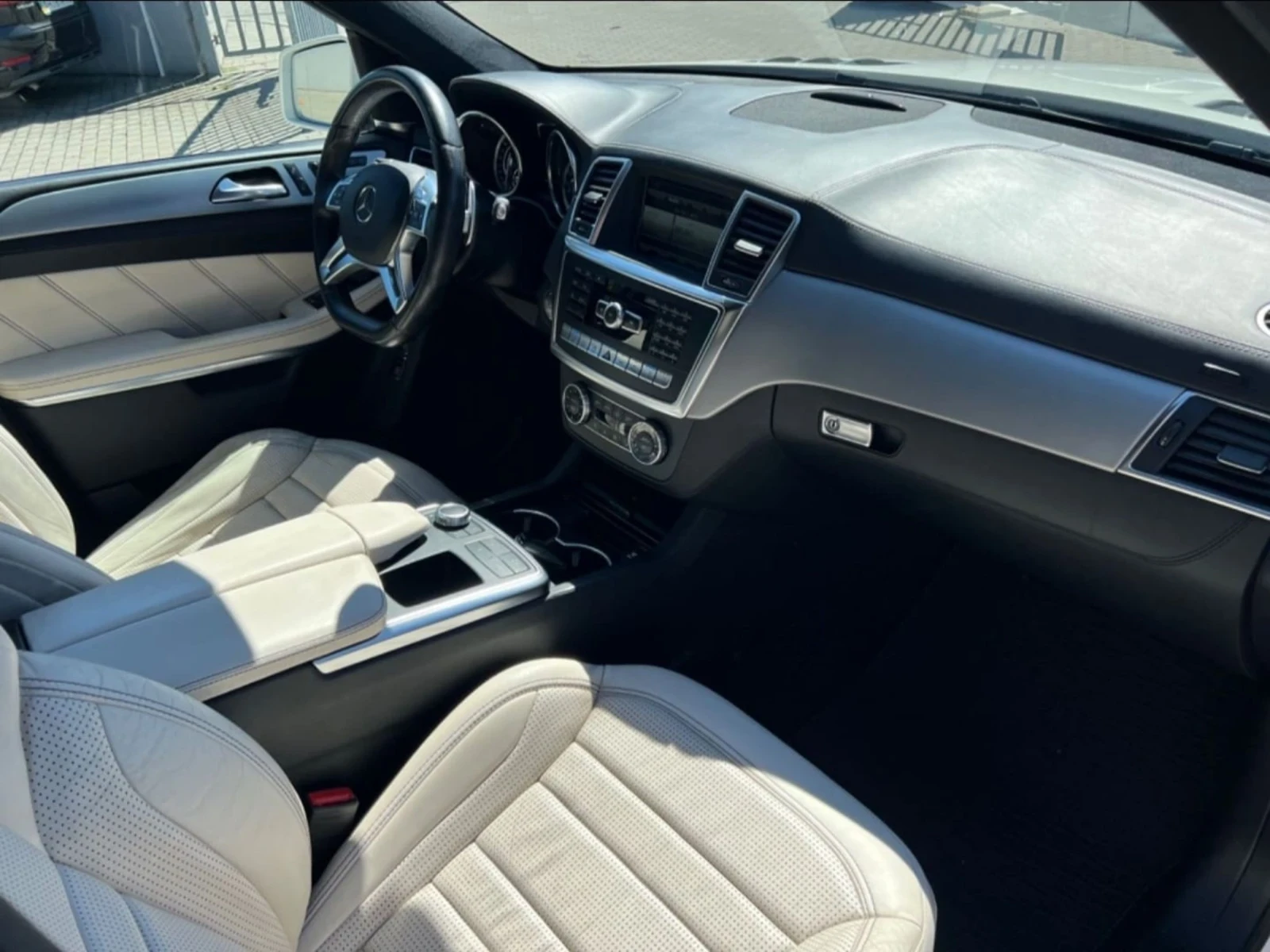 Mercedes-Benz GL 63 AMG ОЧАКВАН ВНОС Mercedes GL63 AMG* 3xTV* 6+ 1 | Mobile.bg — изображение 13