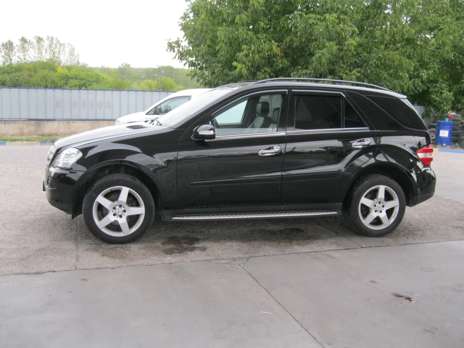 Mercedes-Benz ML  - изображение 8