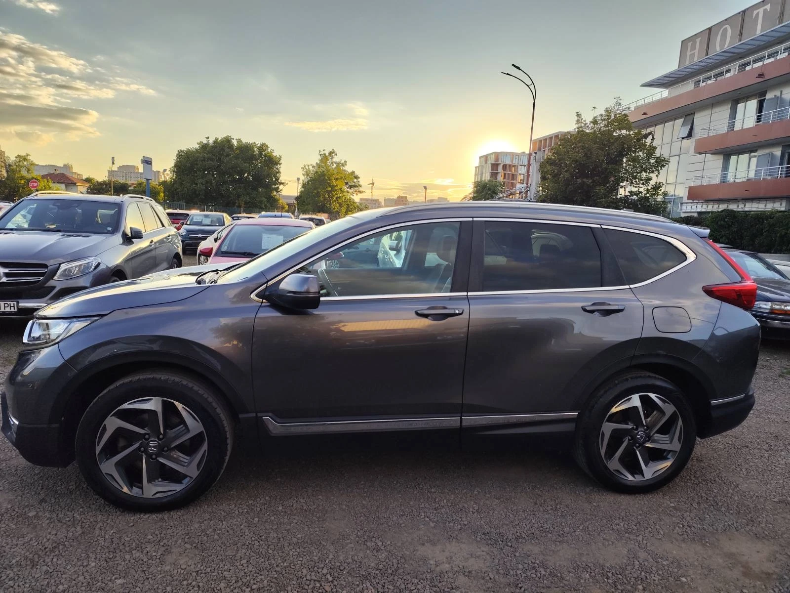 Honda Cr-v Lifestyle 4WD, 193 к.с - изображение 3