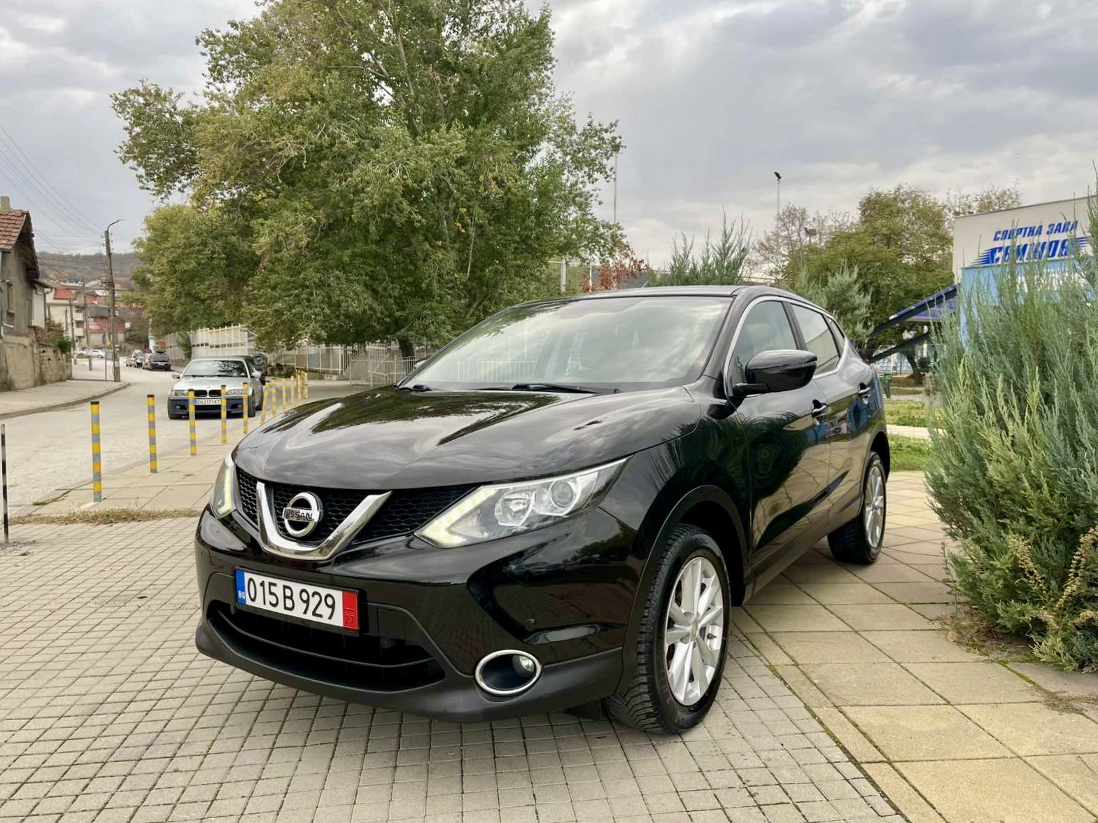 Nissan Qashqai LED* 10.2015.* 1.5*  6*  | Mobile.bg   4
