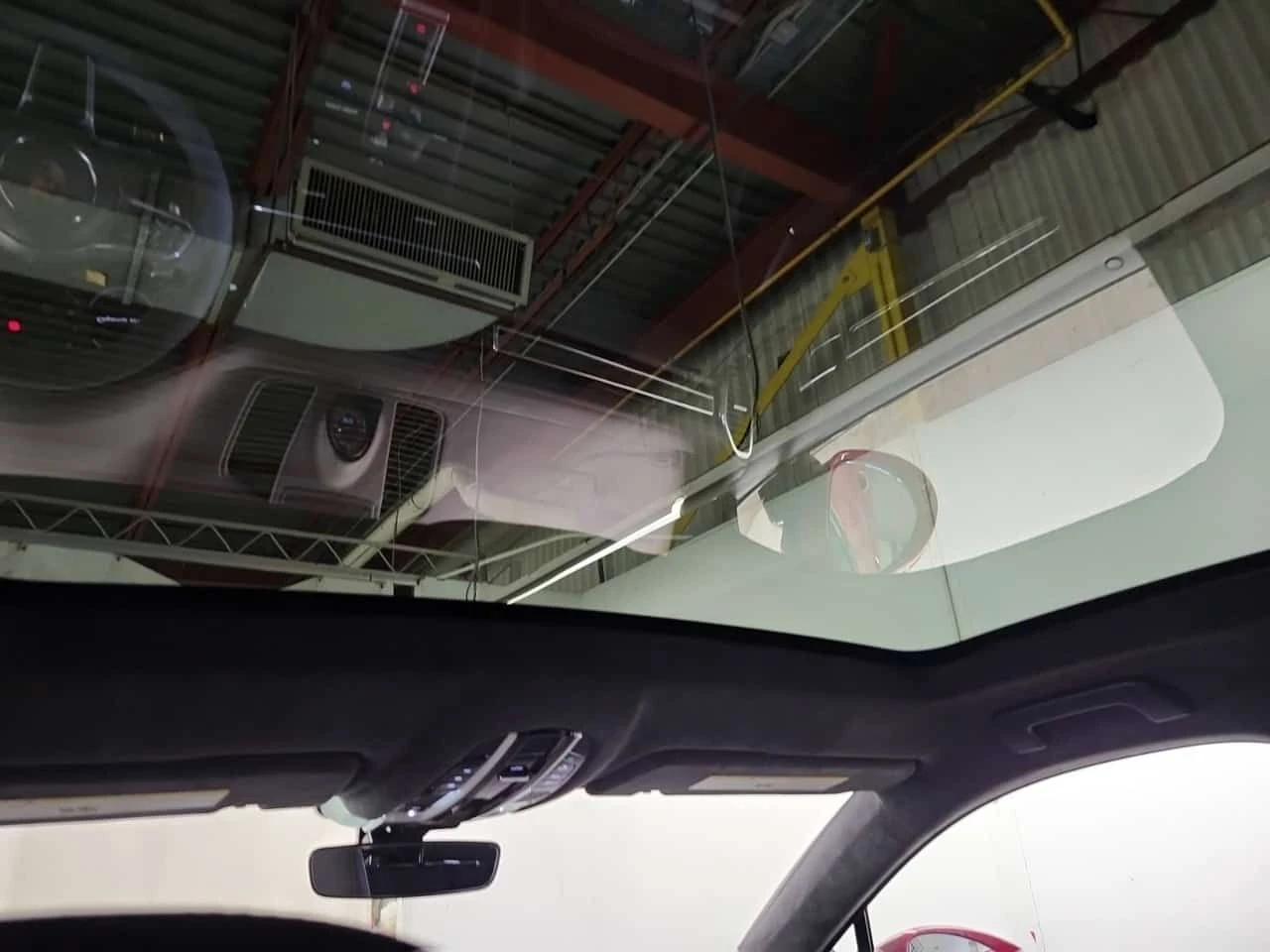 Porsche Cayenne  GTS| ALCANTARA| 360| HUD| PANORAMA| CARFAX , снимка 13 - Автомобили и джипове - 53950576