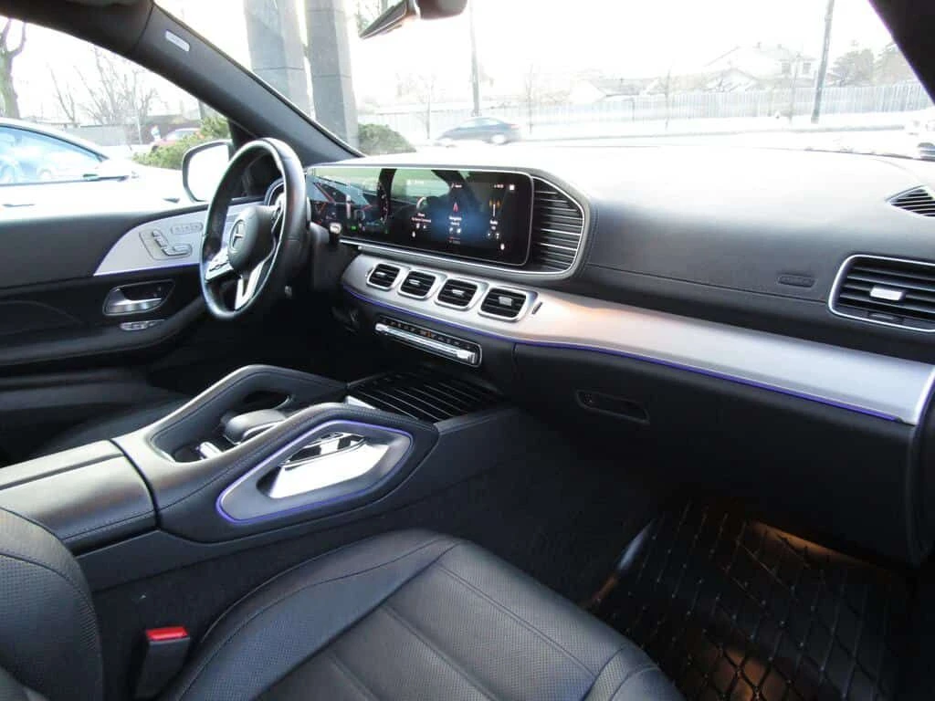 Mercedes-Benz GLS 450 AMG Line * Масаж * Фиксирана цена до БГ * CARFAX *, снимка 9 - Автомобили и джипове - 53960892