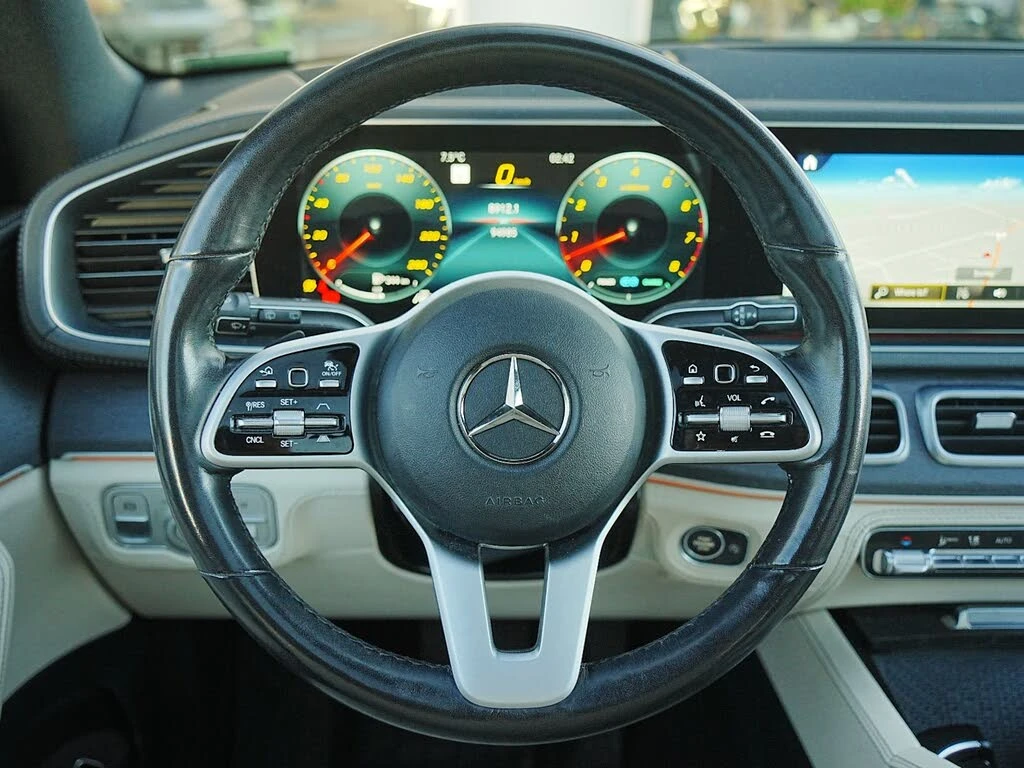 Mercedes-Benz GLE 450 AMG 7 PASS* 360* HEAD-UP* PANO* DISTRONIK* КРАЙНА ЦЕНА, снимка 8 - Автомобили и джипове - 54840441