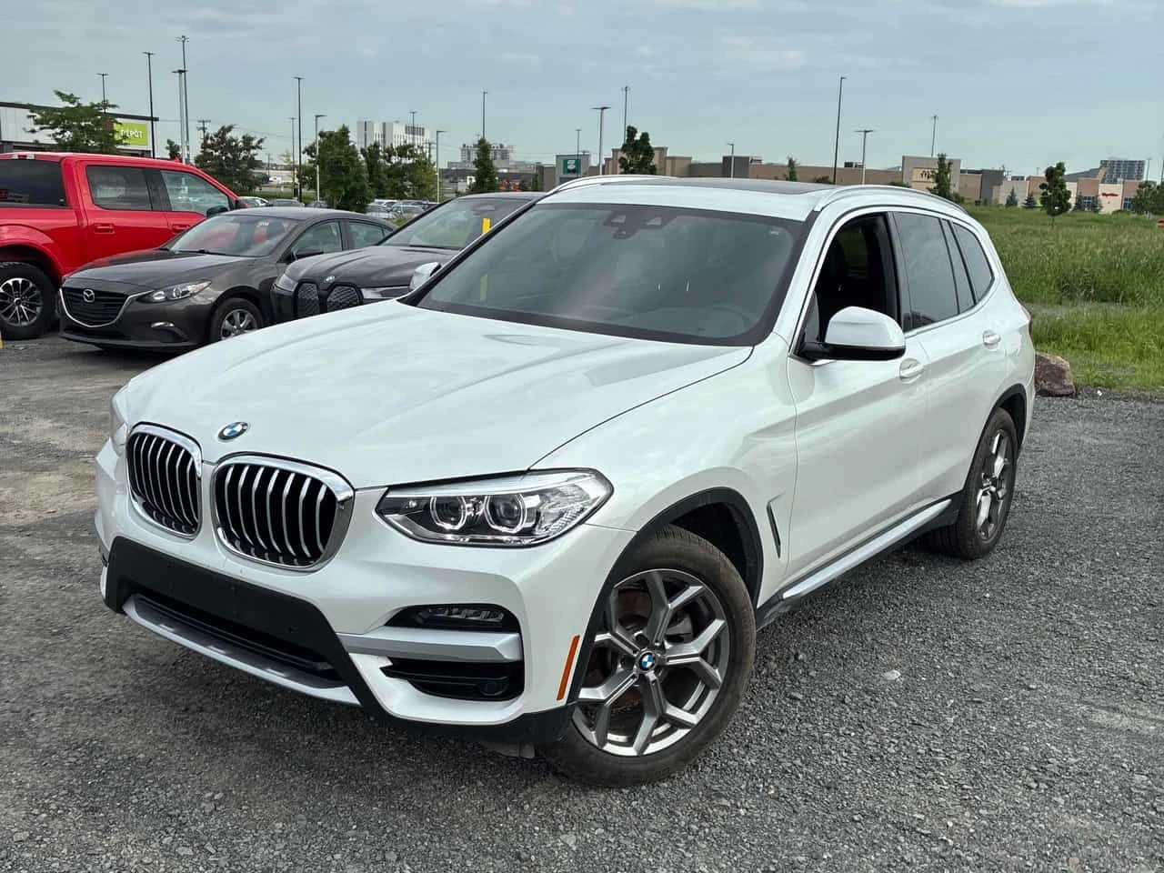 BMW X3 * XDRIVE30I * PANO * ПОДГРЕВИ * KEYLESS