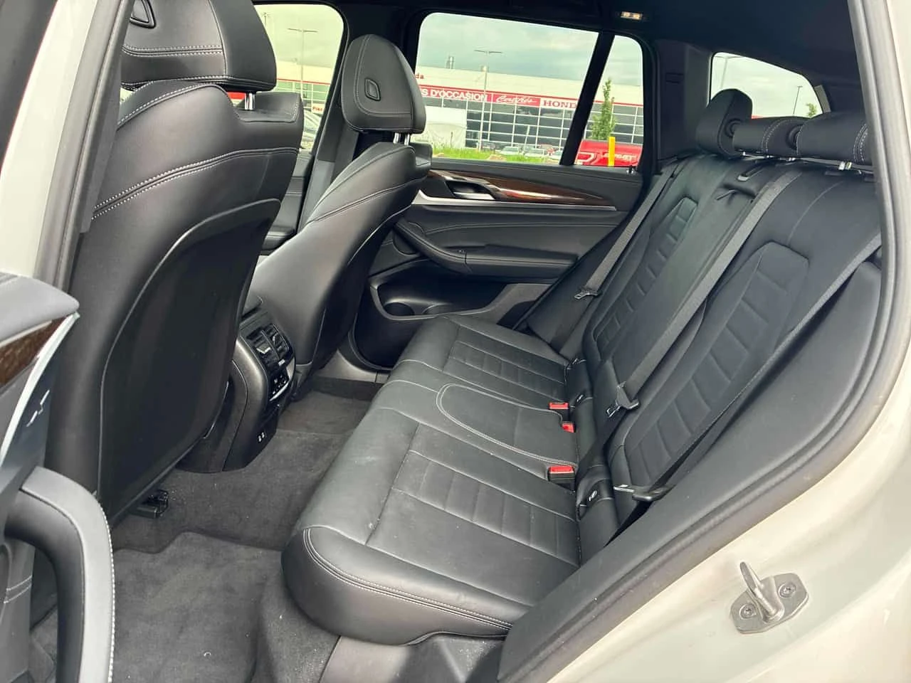 BMW X3 * XDRIVE30I * PANO * ПОДГРЕВИ * KEYLESS, снимка 17 - Автомобили и джипове - 54858417