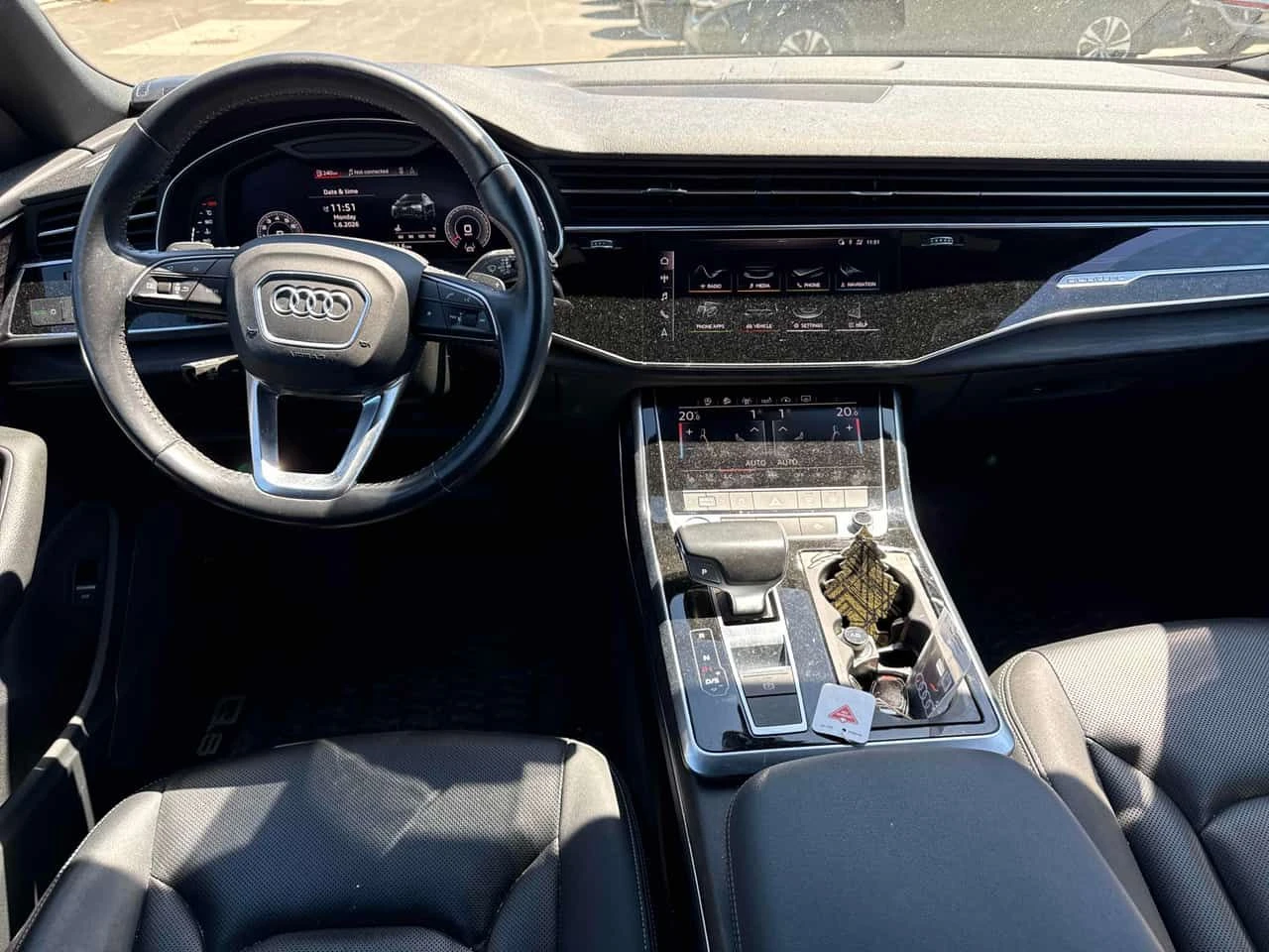 Audi Q8 * PROGRESSIV * ДИСТРОНИК * 360 * ОБДУХВАНЕ * ПАНО , снимка 9 - Автомобили и джипове - 54918530