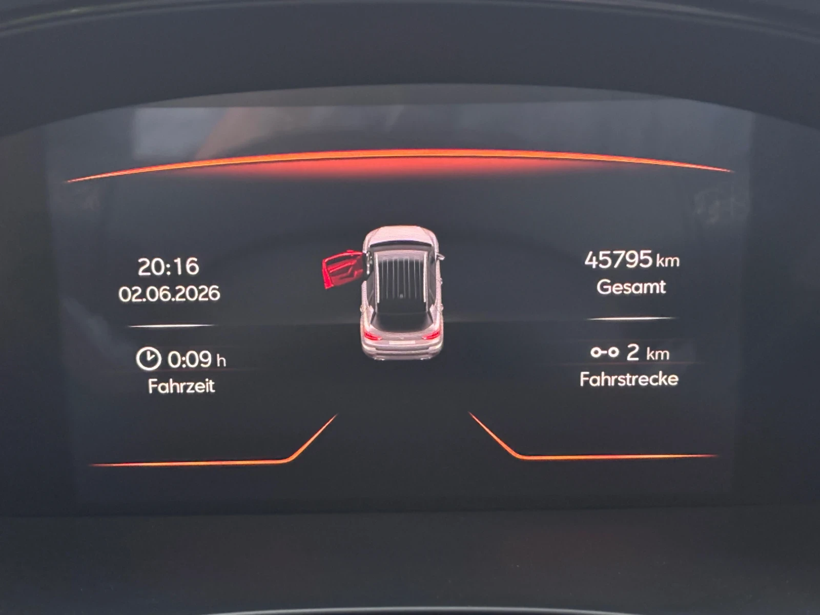 Seat Arona, снимка 6 - Автомобили и джипове - 55284870