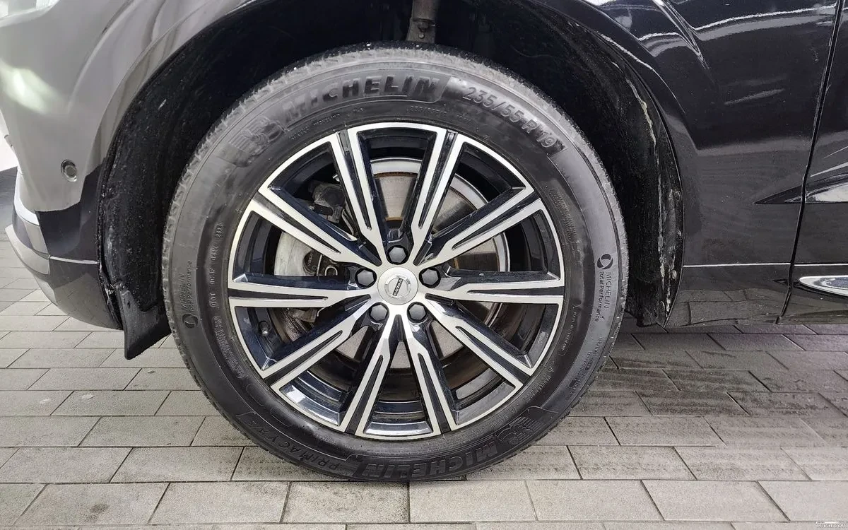 Volvo XC60 T6 INSCRIPTION| BOWERS&WILKINS| HUD| DISTRONIC| ПА, снимка 15 - Автомобили и джипове - 55804233