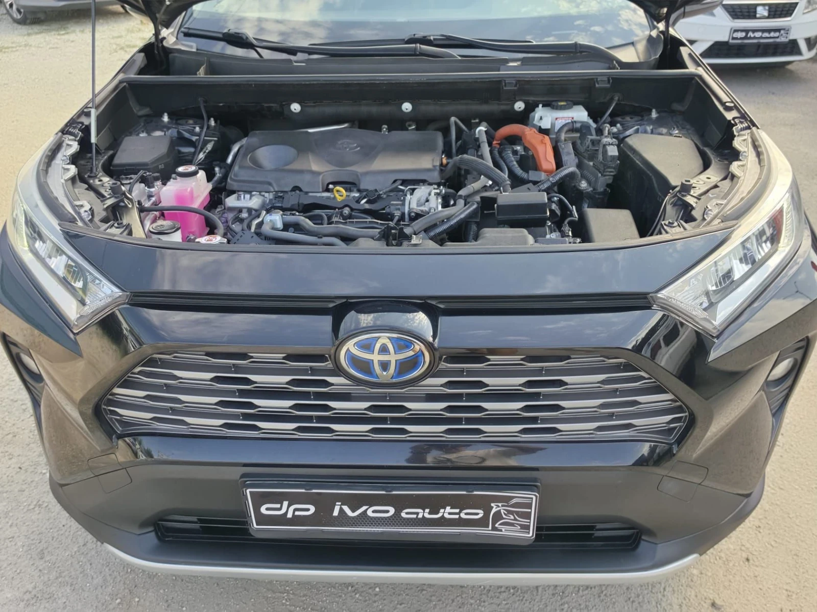 Toyota Rav4 HYBRID 4X4* ADVANCE* ТОП ЦЕНА* , снимка 13 - Автомобили и джипове - 55837428