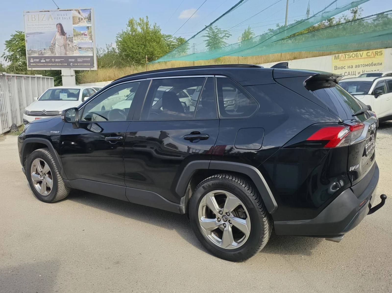 Toyota Rav4 HYBRID 4X4* ADVANCE* ТОП ЦЕНА* , снимка 2 - Автомобили и джипове - 55837428