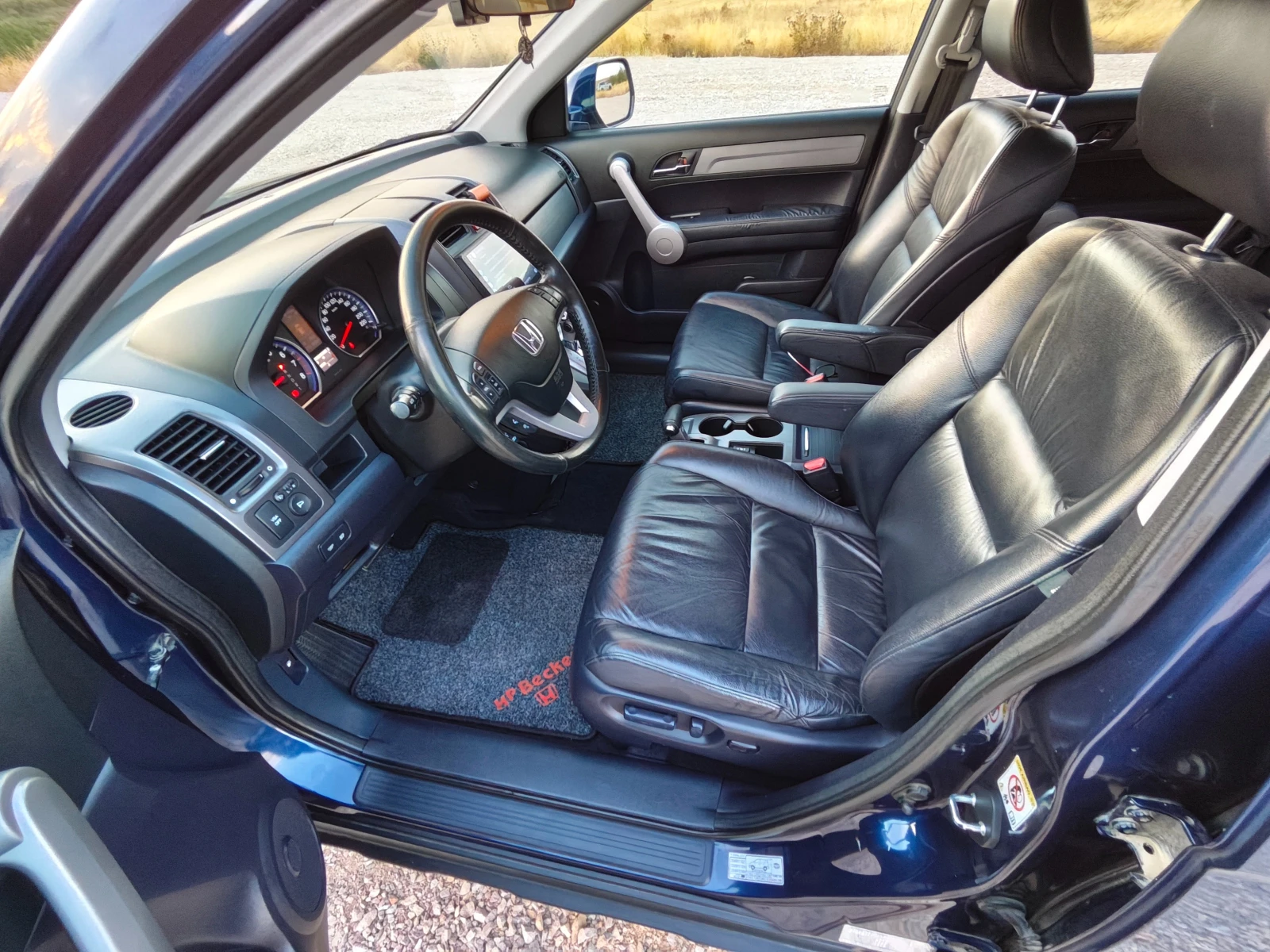Honda Cr-v 2.0 I-VTEC* EXECUTIVE* 4X4* NAVI* LEATHER* AUTO* , снимка 7 - Автомобили и джипове - 55906415