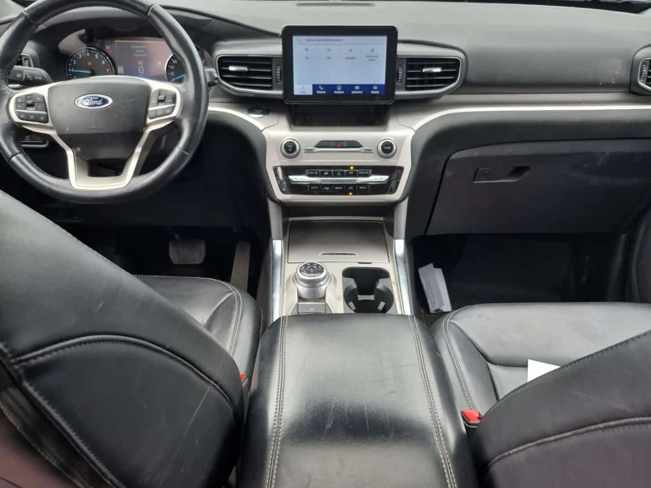 Ford Explorer * XLT * 3РИ РЕД СЕДАЛКИ * ПОДГРЕВ * ДВА КЛЮЧА, снимка 10 - Автомобили и джипове - 56223786