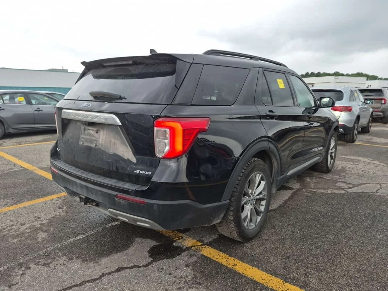 Ford Explorer * XLT * 3РИ РЕД СЕДАЛКИ * ПОДГРЕВ * ДВА КЛЮЧА, снимка 3 - Автомобили и джипове - 56223786