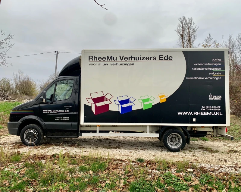 VW Crafter  4.30м.* Климатик* Темпомат* Двойна гума, снимка 4 - Бусове и автобуси - 53279277