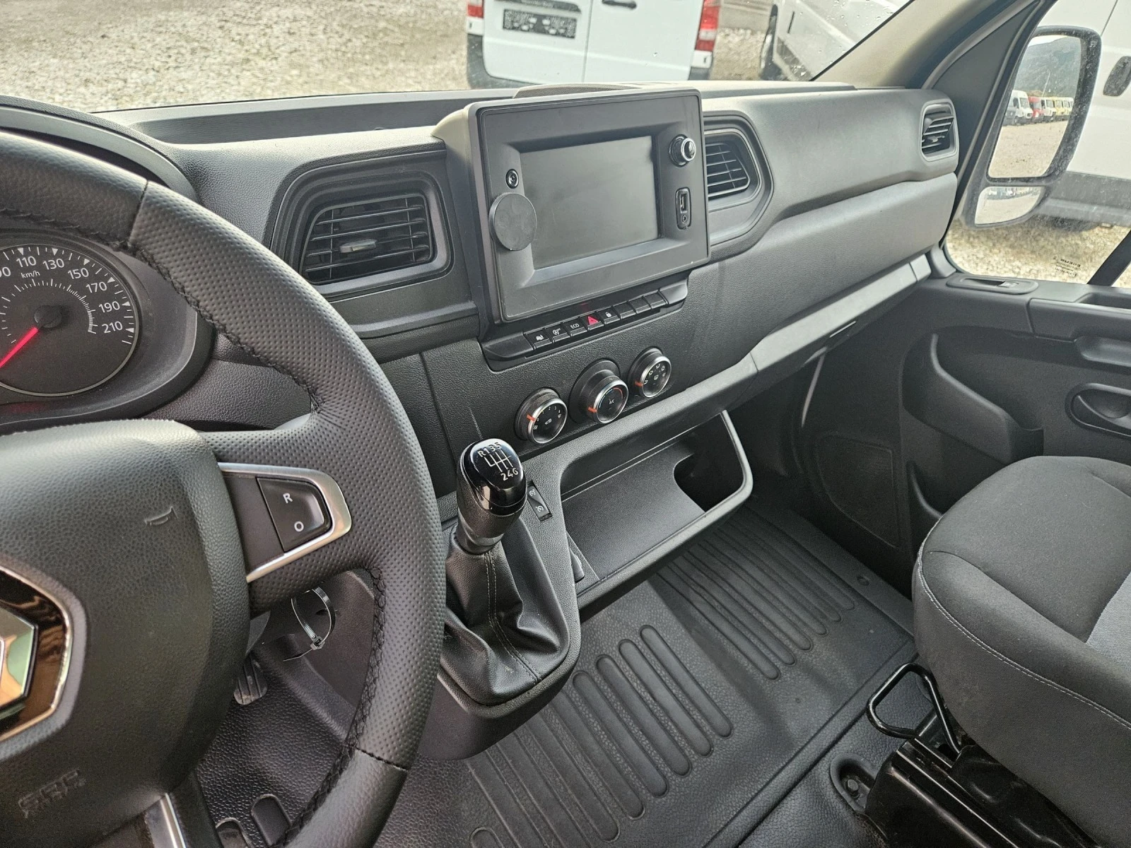 Renault Master    6 | Mobile.bg   13