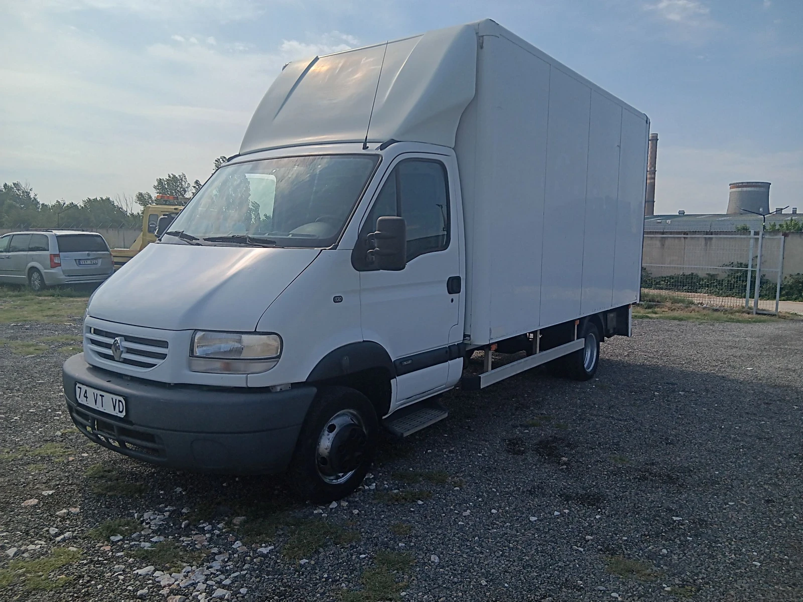 Renault Master 3.5t 2.8d Iveco Motor - изображение 3