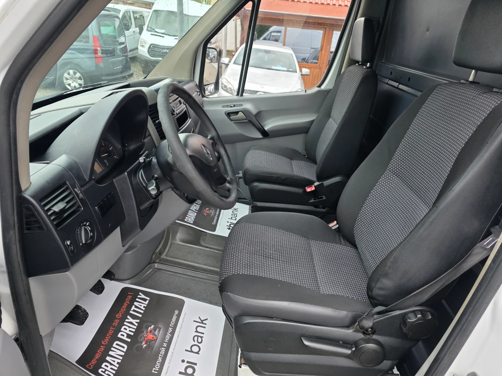 Mercedes-Benz Sprinter 311 2.2cdi, снимка 9 - Бусове и автобуси - 54382662