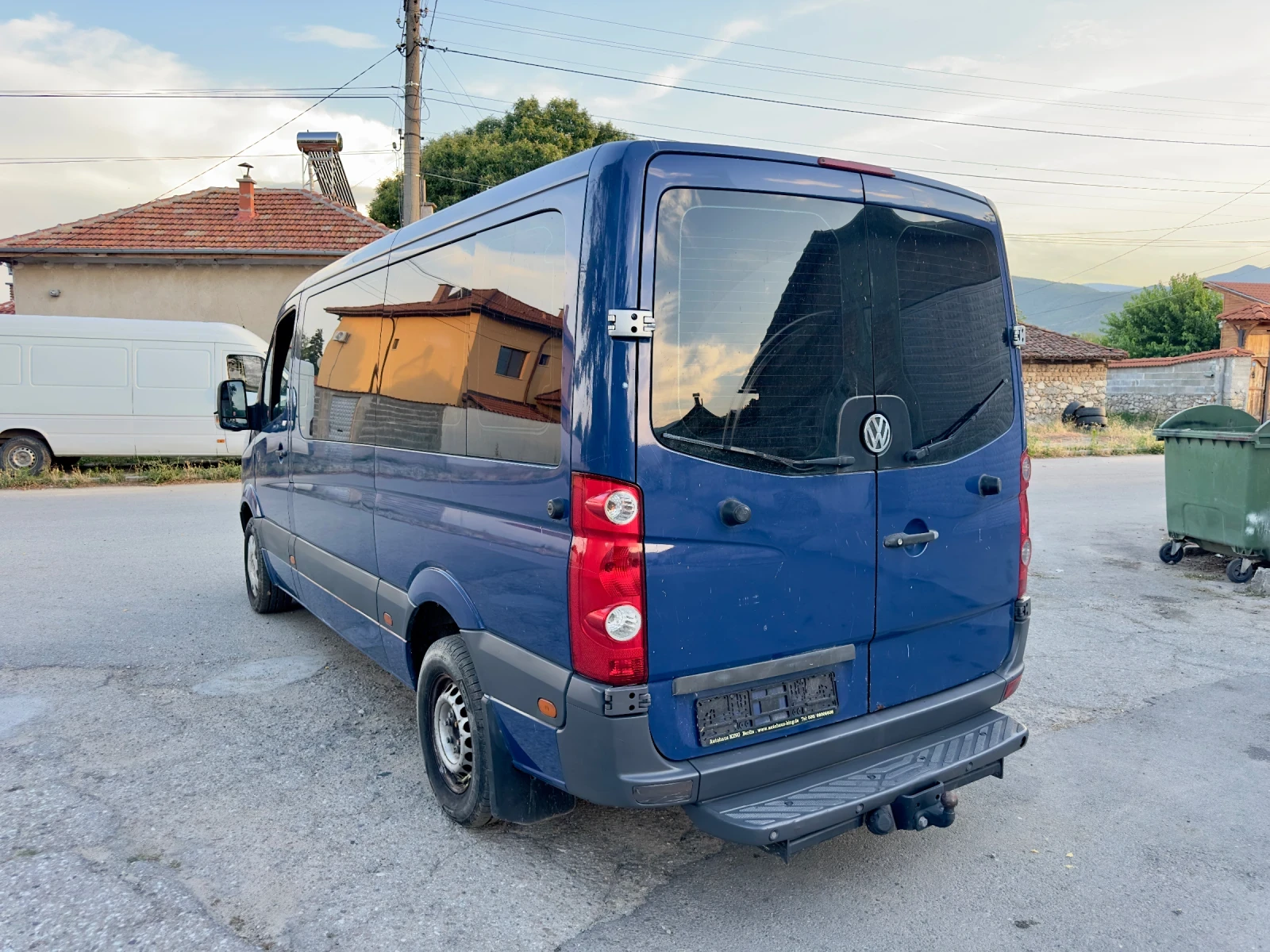 VW Crafter 2.5 Tdi 8 места, снимка 3 - Бусове и автобуси - 55317450