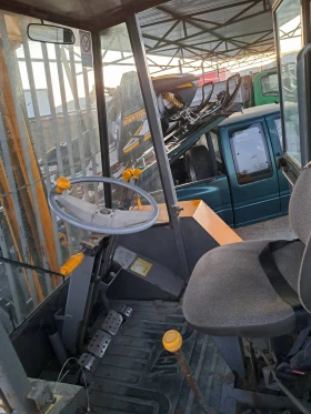 Телескопичен товарач JCB 926, снимка 16