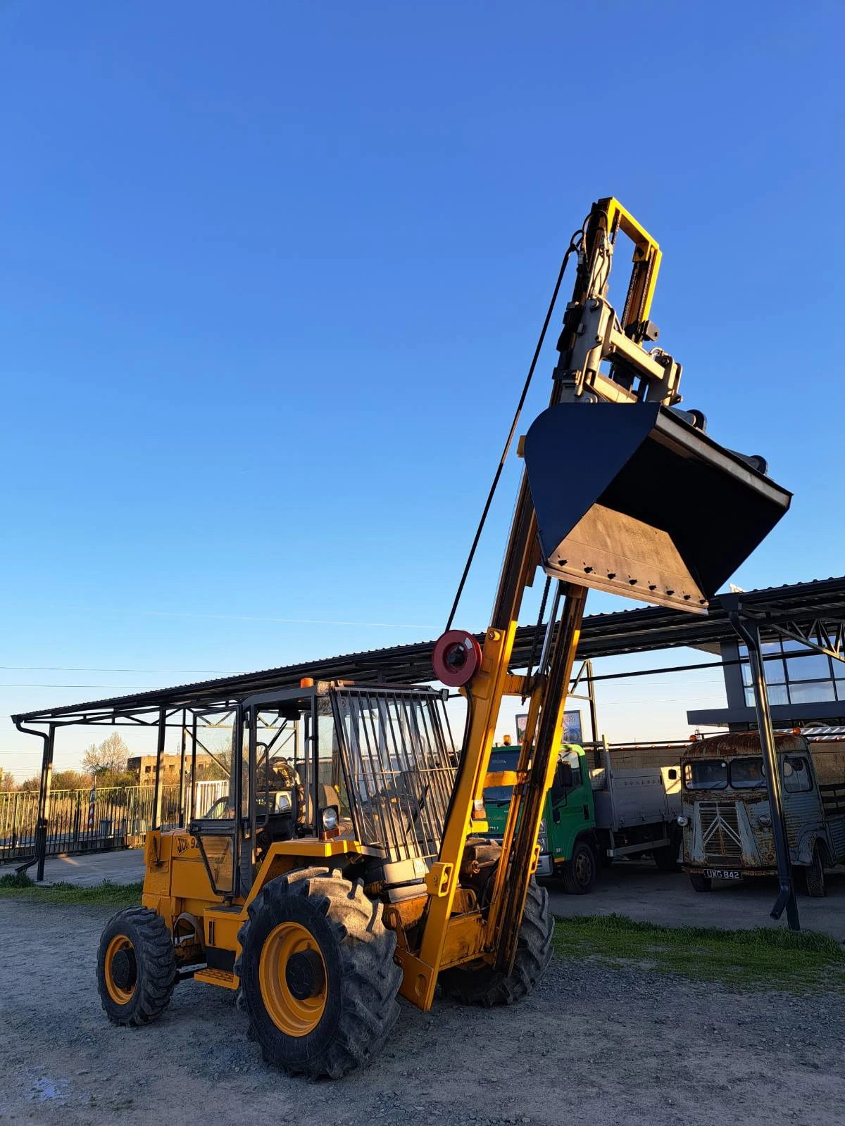 Телескопичен товарач JCB 926, снимка 2 - Селскостопанска техника - 54140896